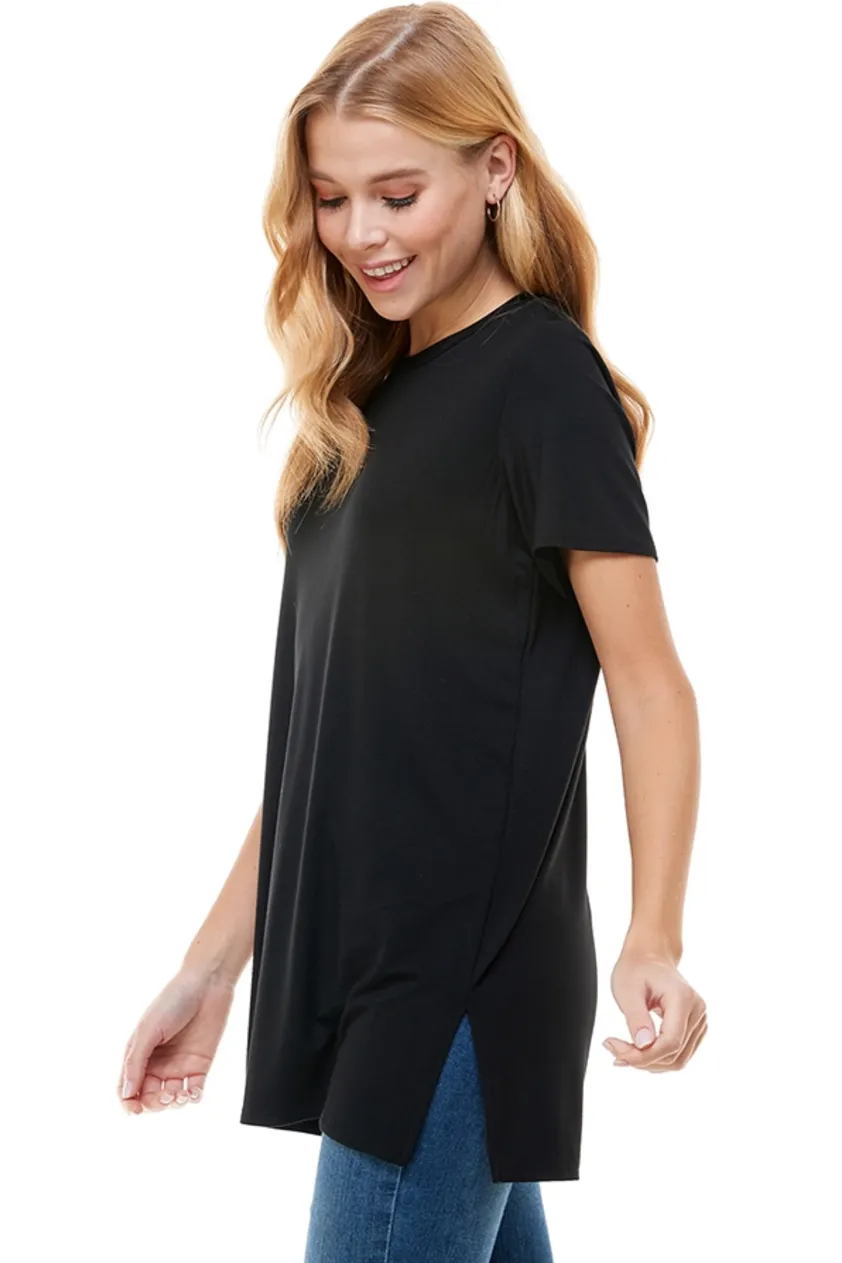 •IZZY• short sleeve tunic with side slits